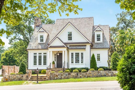 30 House Siding Ideas That Will Get You Ready for Spring 30 House Siding Ideas That Will Get You Ready for Spring