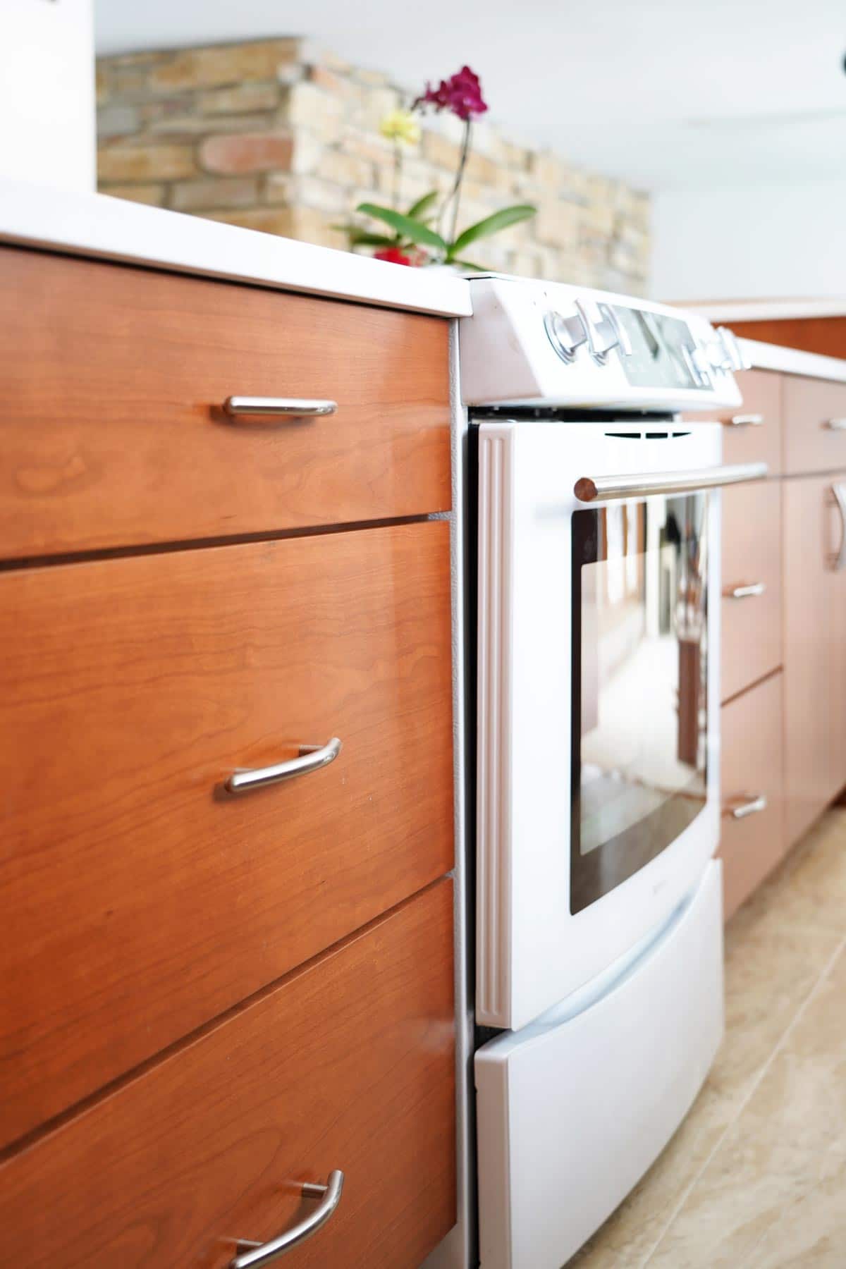 Mid-Century Modern Kitchen – Case Study