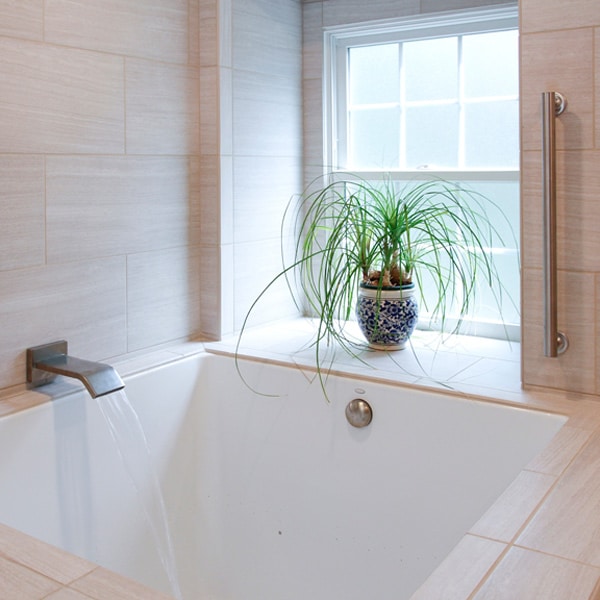 Spa-Like Bathroom