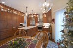 kitchen_right_2