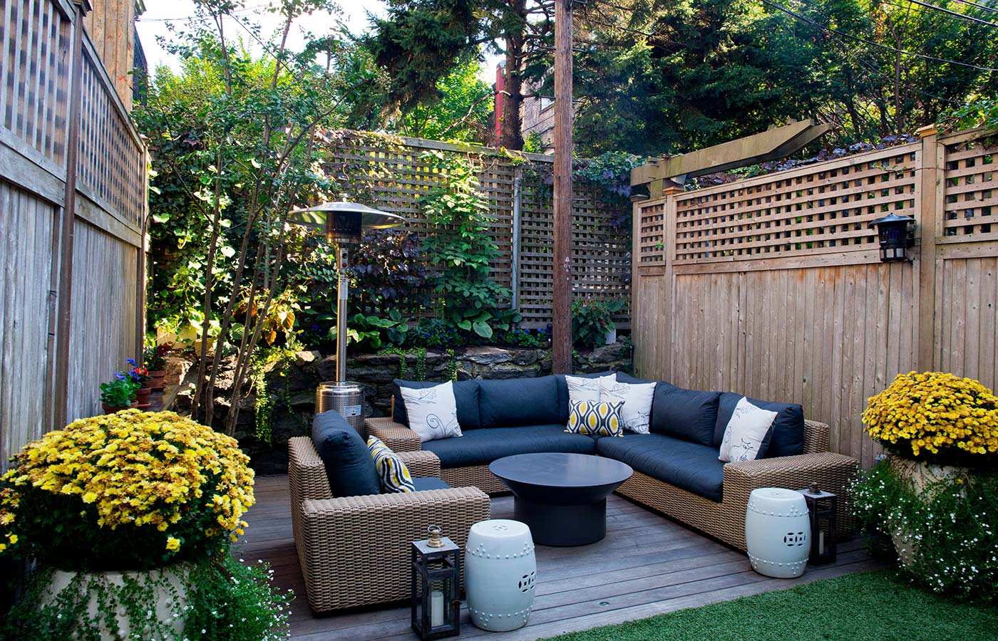 Creating Outdoor Living Spaces Creating Outdoor Living Spaces